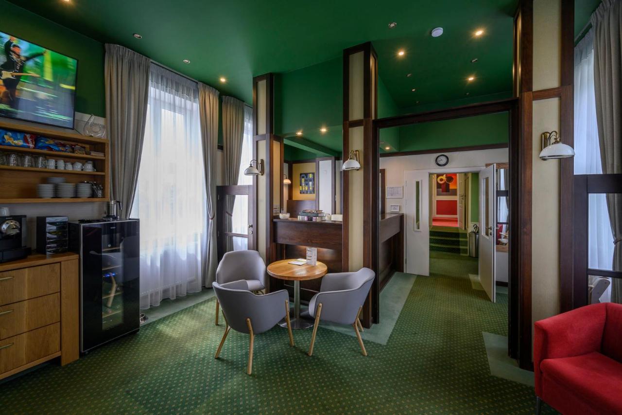 Hotel Zelena Marina วัลคาบี ภายนอก รูปภาพ
