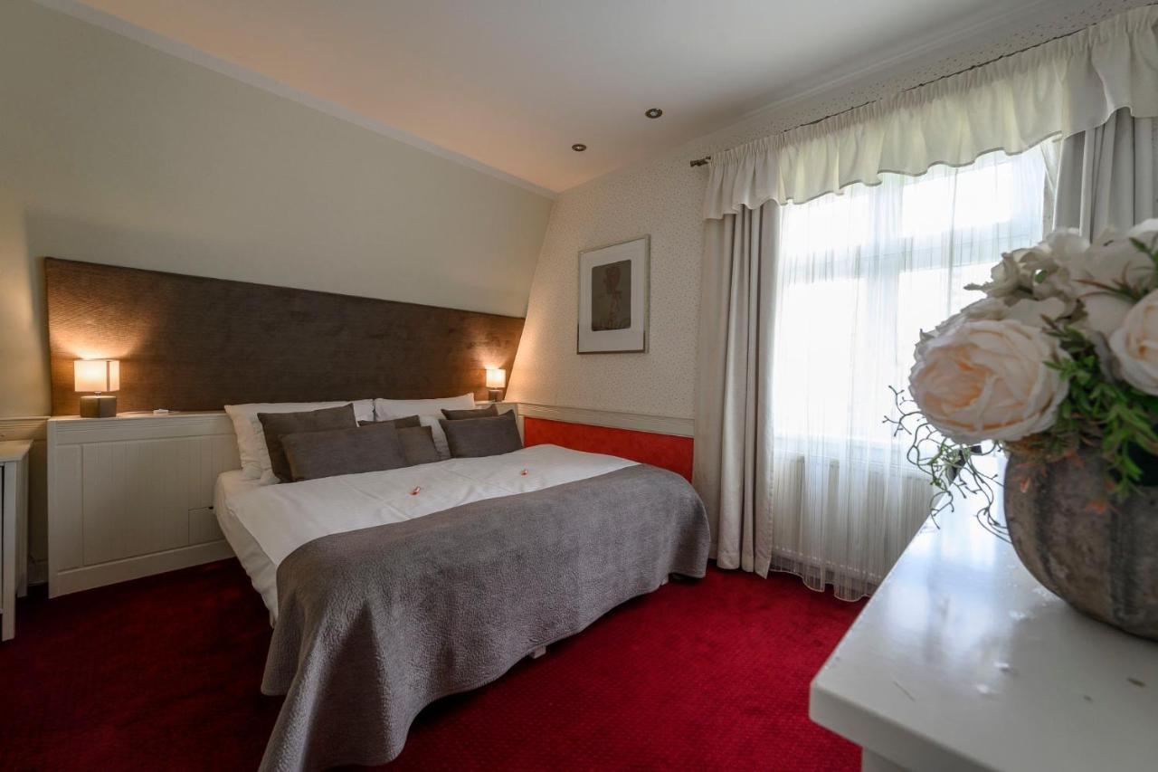 Hotel Zelena Marina วัลคาบี ภายนอก รูปภาพ